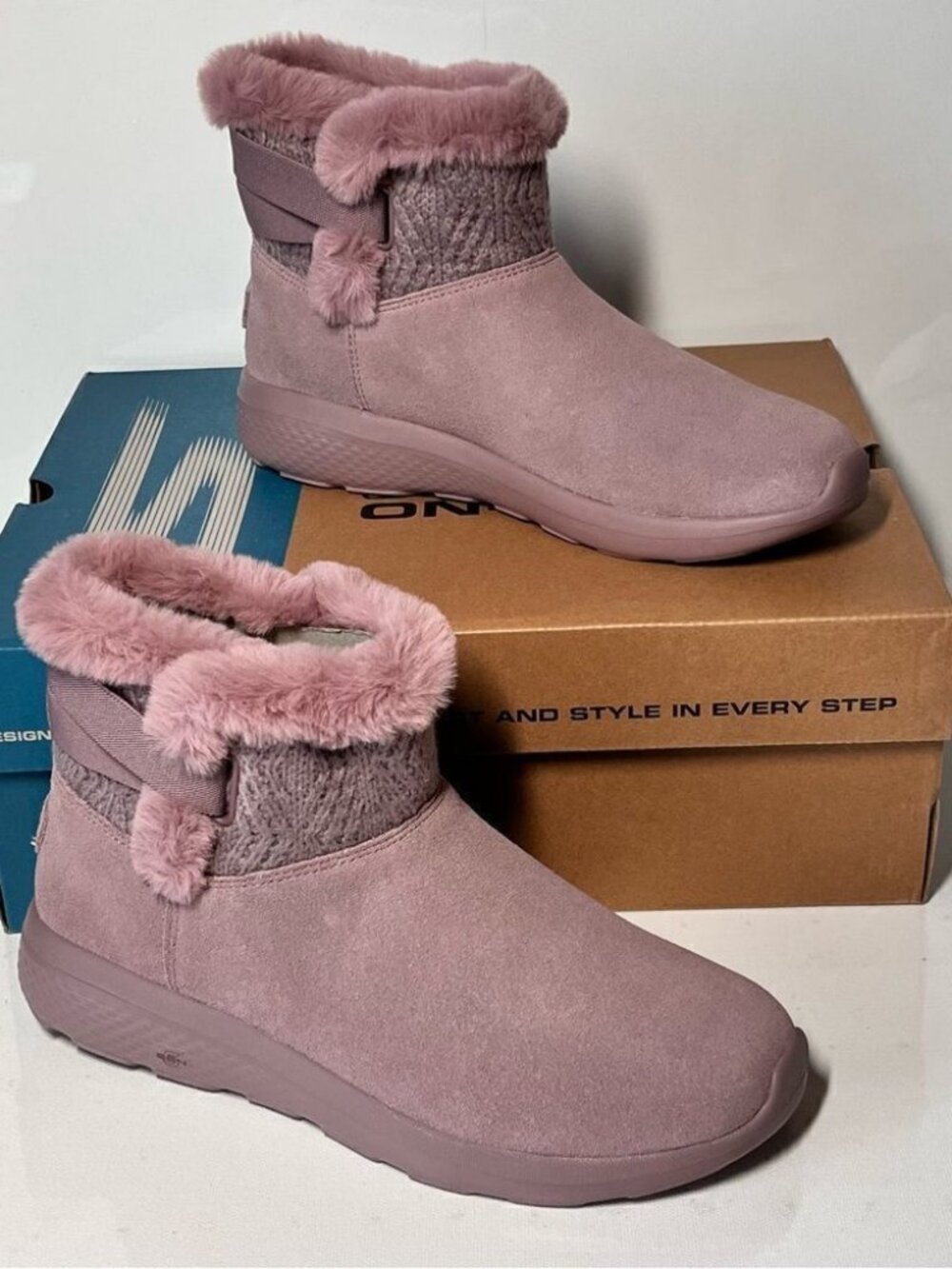 Skechers On-the-GO City Winter Gleam Water Repellent Suede Boots